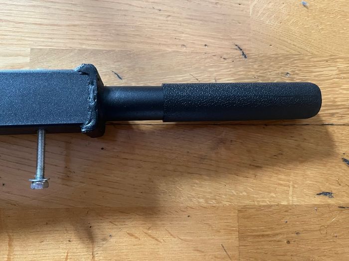 Heavy duty wall-mounted pull/ chin up bar for home exercise & fitness