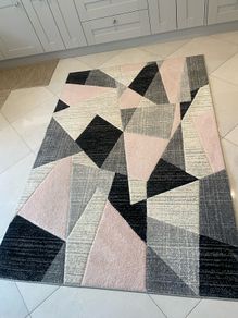 Abstract Geometric blush rug 160cm x 230cm