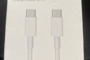 iPhone 15 Apple USB-C Charge Cable (2m) Connections USB-C