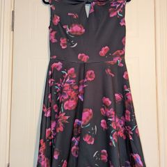 Gorgeous floral midi dress from Want that Trend