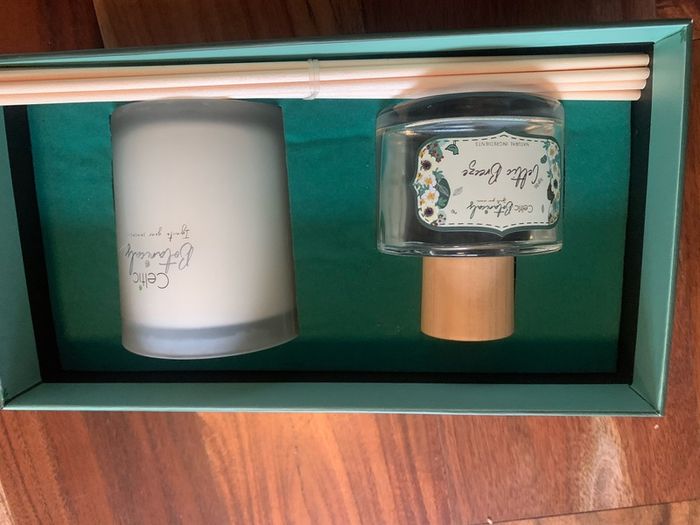 reed diffuser and aromapot tumbler
