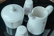 Rennie Mackintosh Porcelain Set (Earthenware, Glasgow)