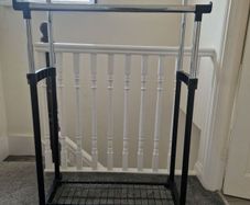 Clothes rack