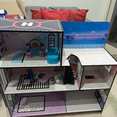 Doll house