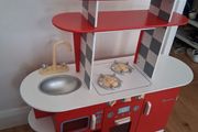 Toy kitchen