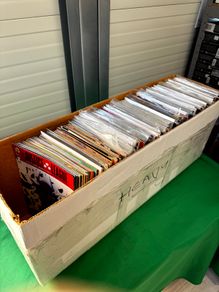DC Long Comic Box w 250 comics for Sale