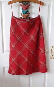 Savida red woolen check skirt UK 12 - Eur 40