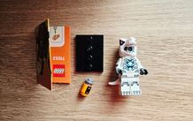 lego col29-1 robot T-rex, collectible series 29