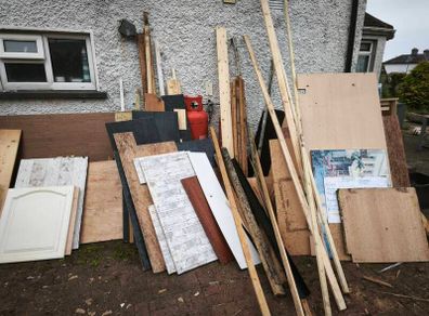 Assorted wood