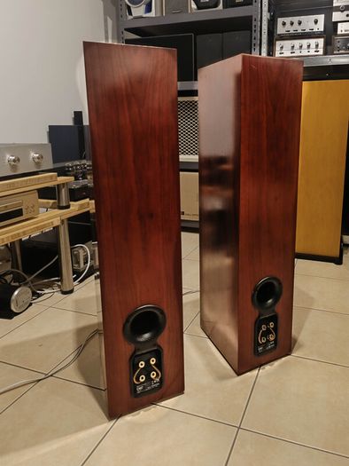 B&w Cm7 High End Stereo Speakers Pair