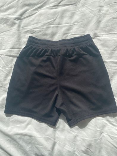 Kids Puma football top & shorts set 7-8 years