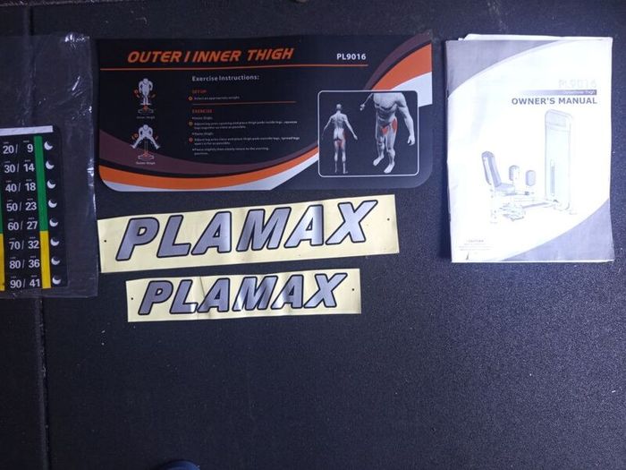 Inner and outer thigh machine