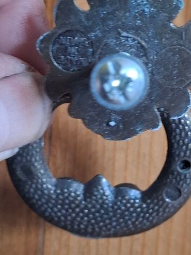 Drawer pulls