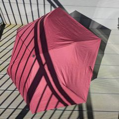 Lightweight umbrella