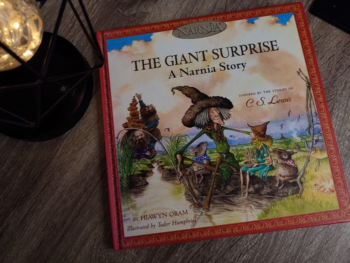 The Giant Surprise ! The Narnia Story ! Inspired by HarperCollins !C.S Lewis ! Hardcover ! 2005 ! by