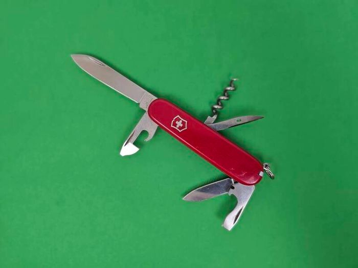 Victorinox Swiss Army Knife Lot