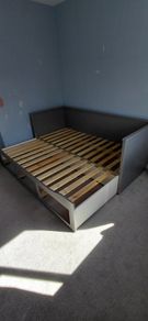 HEMNES bed w 3 drawers