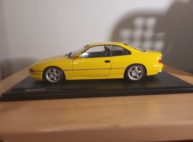 1:18 scale diecast BMW 850 CSI(E31)
