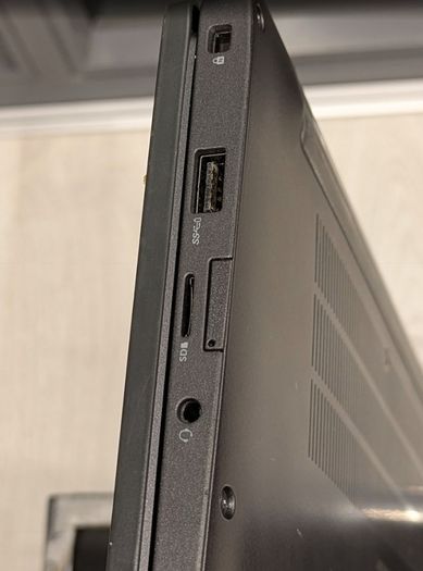 Dell Latitude 7400 Intel i5 16GB RAM 500GB Win 11 Office 24