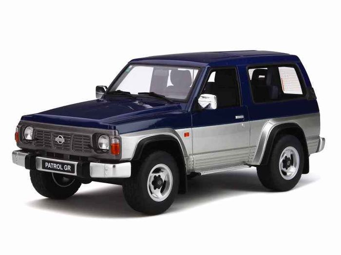 Nissan Patrol Gr Blue Th1 & Silver Kj1 1992 - Very Rare - Ottomobile - 1/18 - New In Box