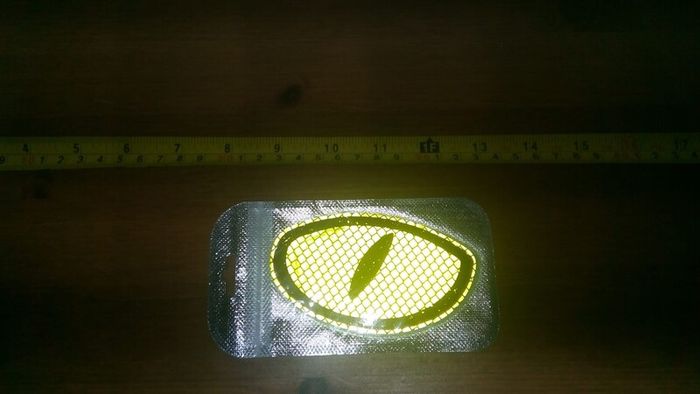 Car Reflective Stickers. Cat's eyes