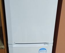 Beco fridge freezer, good condition
