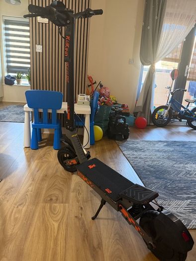 Electric scooter