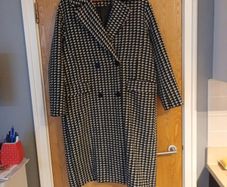 Dunnes  Stores  Gallery  Long Coat.  S.14.
