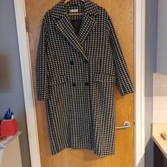 Dunnes  Stores  Gallery  Long Coat.  S.14.