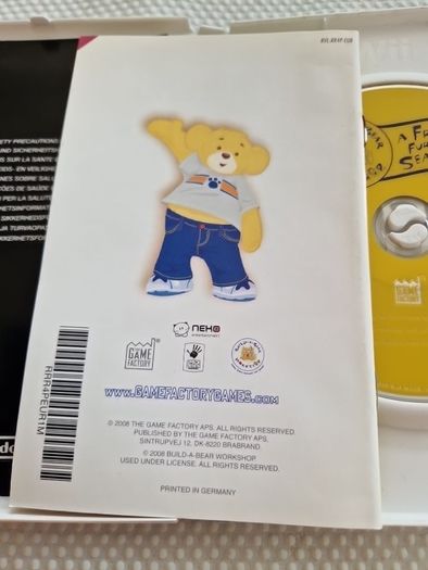 Build a Bear Workshop A friend fur all seasons Nintendo Wii Games Original