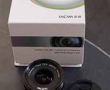 Laowa 7.5mm F2.0 MFT
