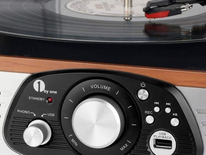 Belt-Drive 3-Speed Stereo Turntable with Built in Speakers, Supports Vinyl to MP3 Recording, USB MP3 Playback, and RCA Output, Natural Wood (FREE POSTAGE)