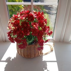 Beautiful Artifical Flower Display