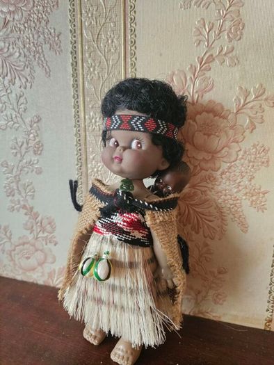 Vintage Maori Doll, Original Box New Zealand Souvenir 1960s 1970s