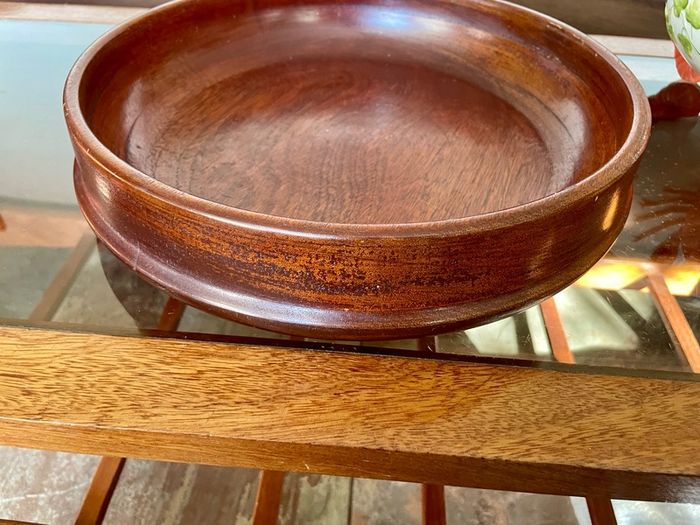 Magnificent Vintage Wide Wooden Turned Shallow Fruit Salad Bowl 1950s 1960s