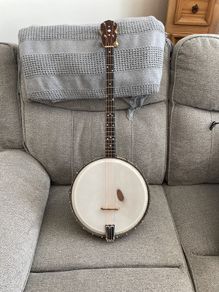 ESTE tenor banjo