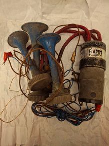 Fiamm vintage vehicle horns