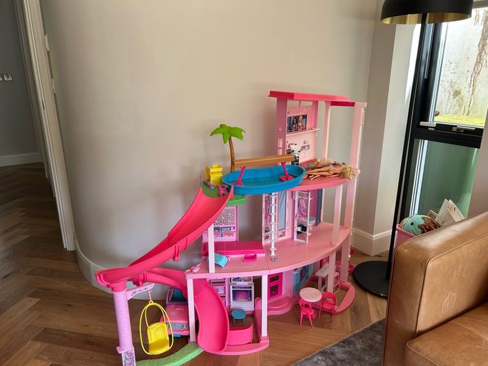 barbie dream house