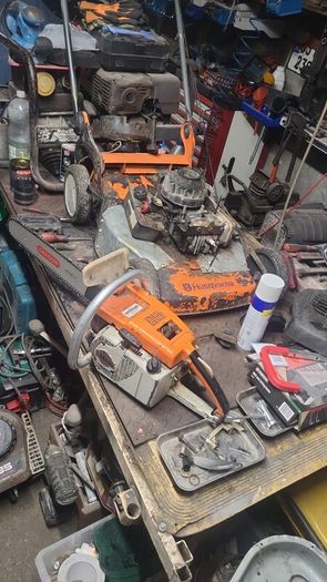 Broken lawnmowers and other tools wanted for parts. Lawnmower servicing also available!
