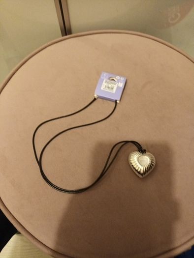 Heart costume necklace