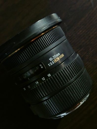 Sigma 10-20mm 1:3.5 DC HSM for Canon EF