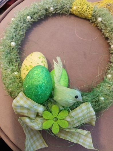 Handmade Easter mini wreath