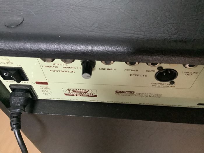 Ashdown Radiator 2 Acoustic Guitar Amp REDUCED!