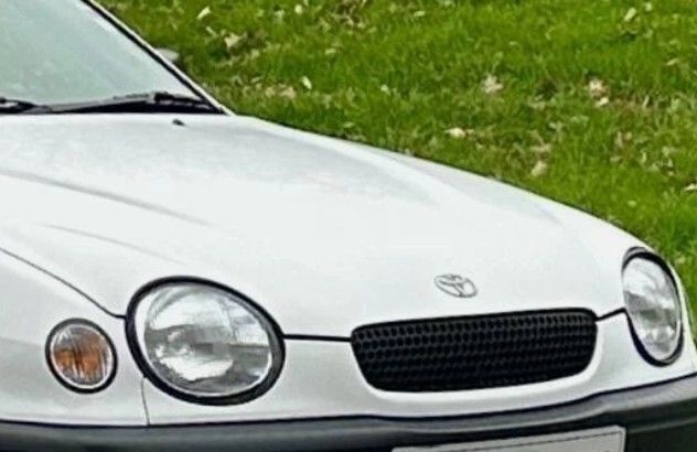Toyota Corolla E11 97-00 Bugeye Standard Black Grille 53111 1A300