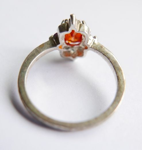 Vintage 925 Sterling Silver Ring with Central Orange Stone and Accent Stones