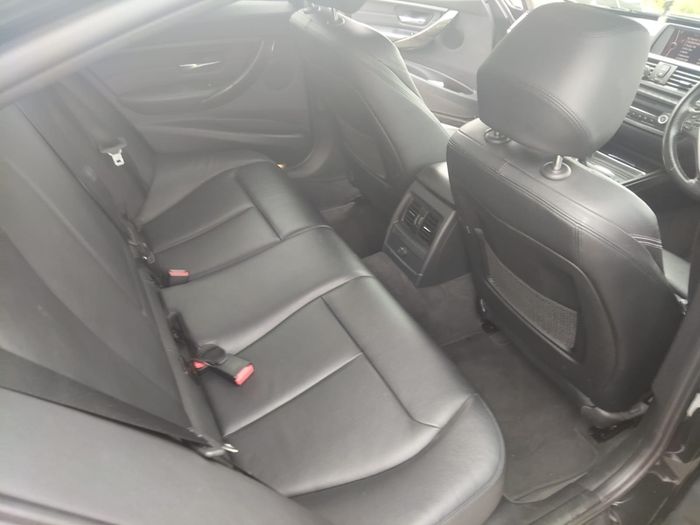 2012 Bmw 3-series