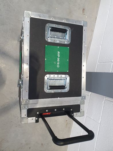 Flight case on wheels  with  Retractable handle