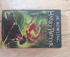 Harry Potter and the Chamber of Secrets - JK Rowling
