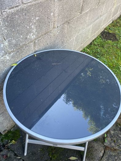 outdoor table