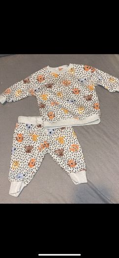Baby M&S tracksuit 3-6